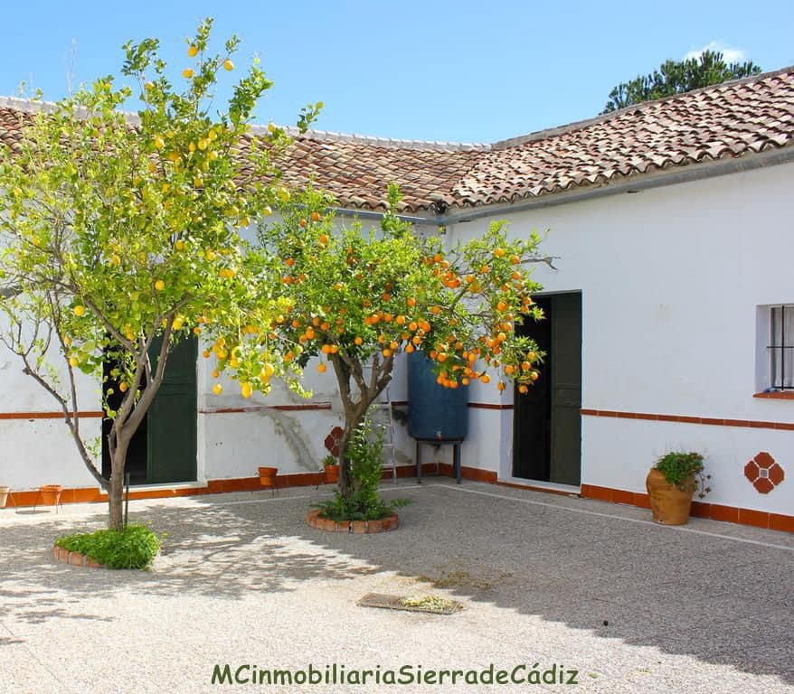 4 soverom Finca/Herregård til salgs i Algodonales - € 1 500 000 (Ref: 8194857)