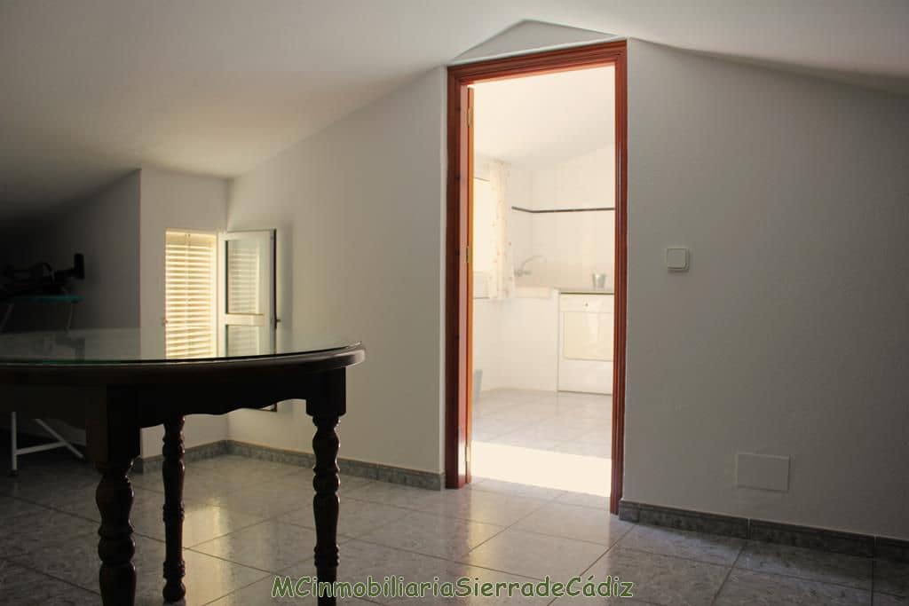 4 soveværelse Byhus til salg i Olvera med garage - € 184.000 (Ref: 8222079)