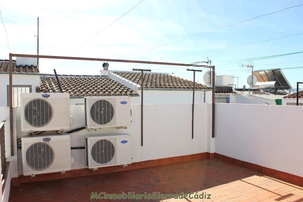 4 soveværelse Byhus til salg i Olvera med garage - € 184.000 (Ref: 8222079)