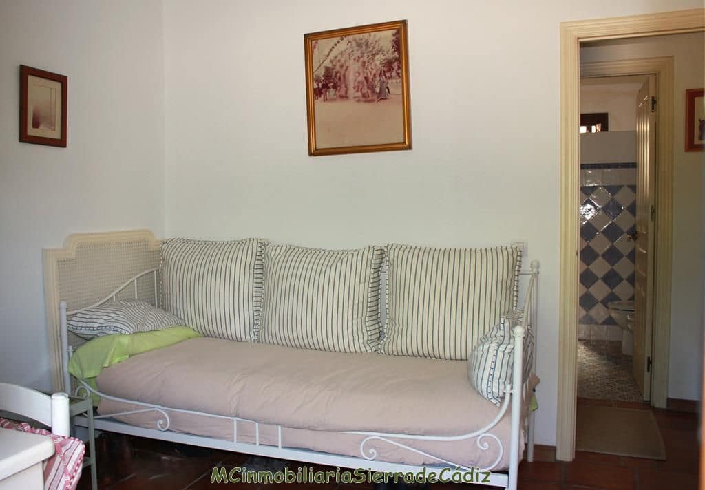 3 soveværelse Finca/Landehus til salg i Algodonales - € 285.000 (Ref: 8233996)