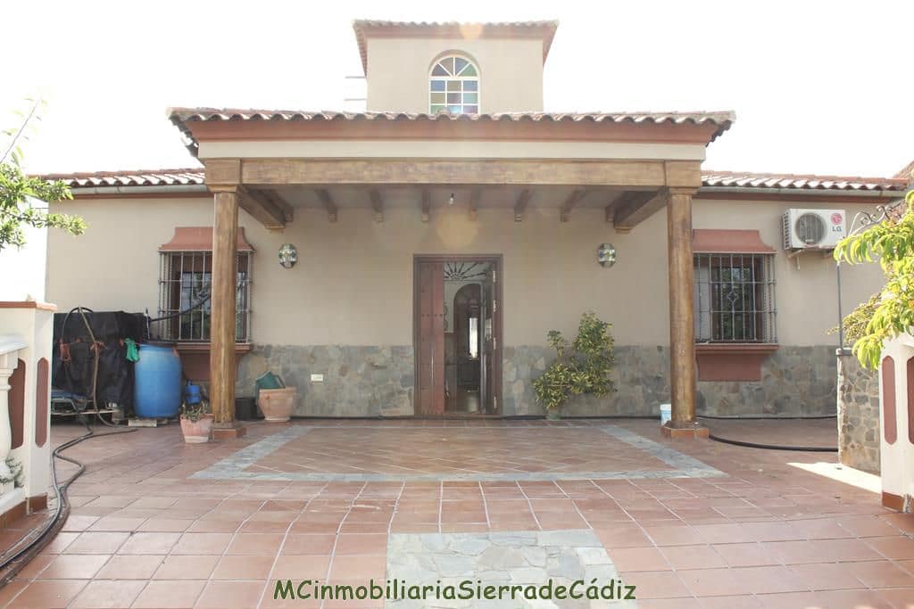 5 camera da letto Finca/Casa di Campagna in vendita in Olvera con garage - 350.000 € (Rif: 8320880)