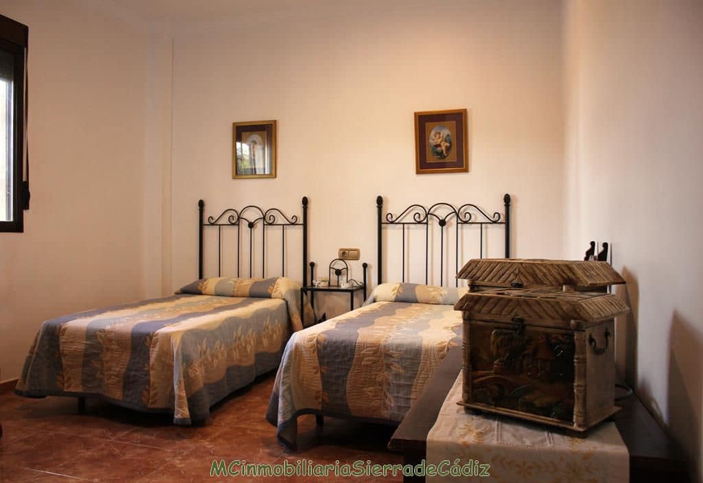 5 camera da letto Finca/Casa di Campagna in vendita in Olvera con garage - 350.000 € (Rif: 8320880)