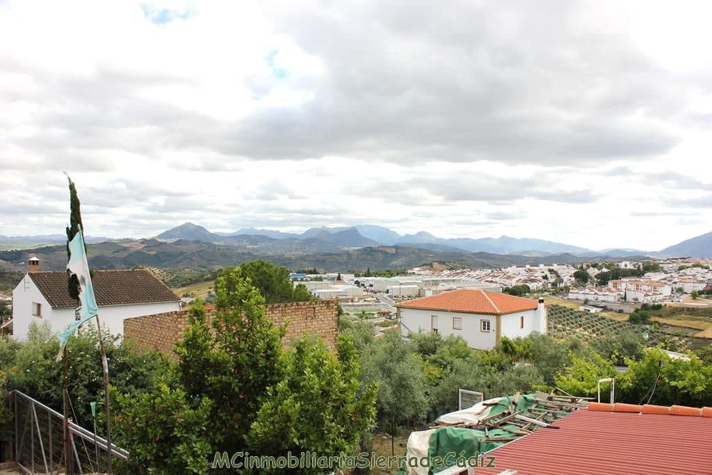 5 camera da letto Finca/Casa di Campagna in vendita in Olvera con garage - 350.000 € (Rif: 8320880)