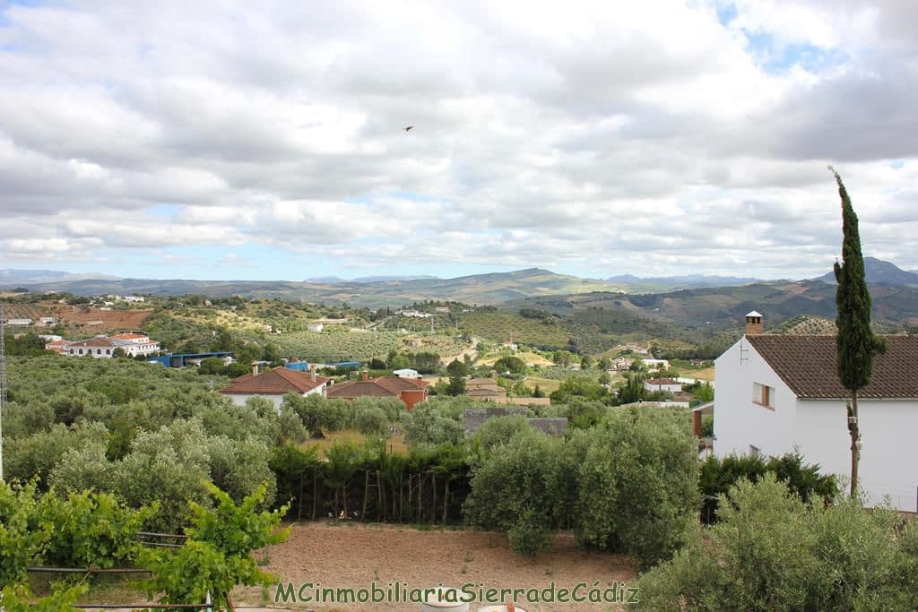 5 camera da letto Finca/Casa di Campagna in vendita in Olvera con garage - 350.000 € (Rif: 8320880)