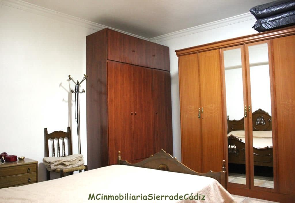 5 camera da letto Finca/Casa di Campagna in vendita in Olvera con garage - 350.000 € (Rif: 8320880)