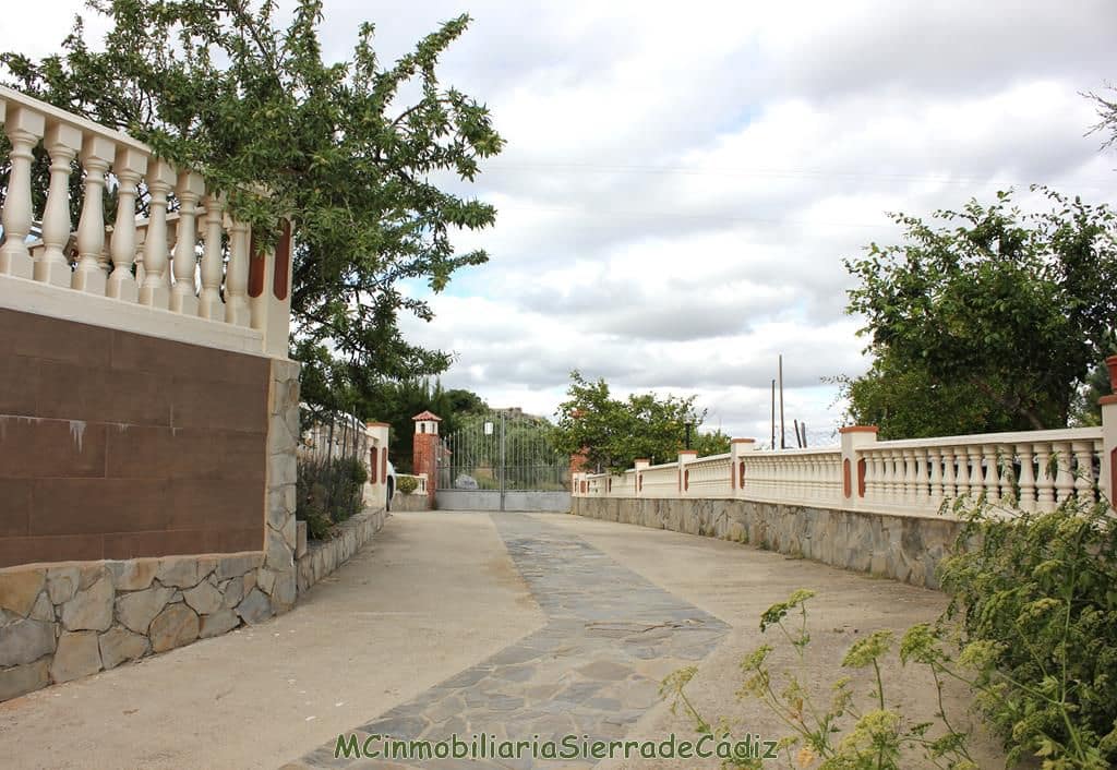 5 camera da letto Finca/Casa di Campagna in vendita in Olvera con garage - 350.000 € (Rif: 8320880)