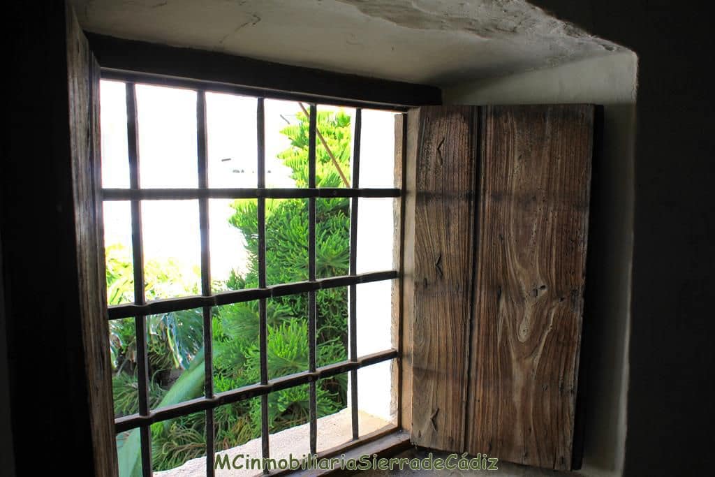 Maison de Ville à vendre à Algodonales - 295 000 € (Ref: 8349401)