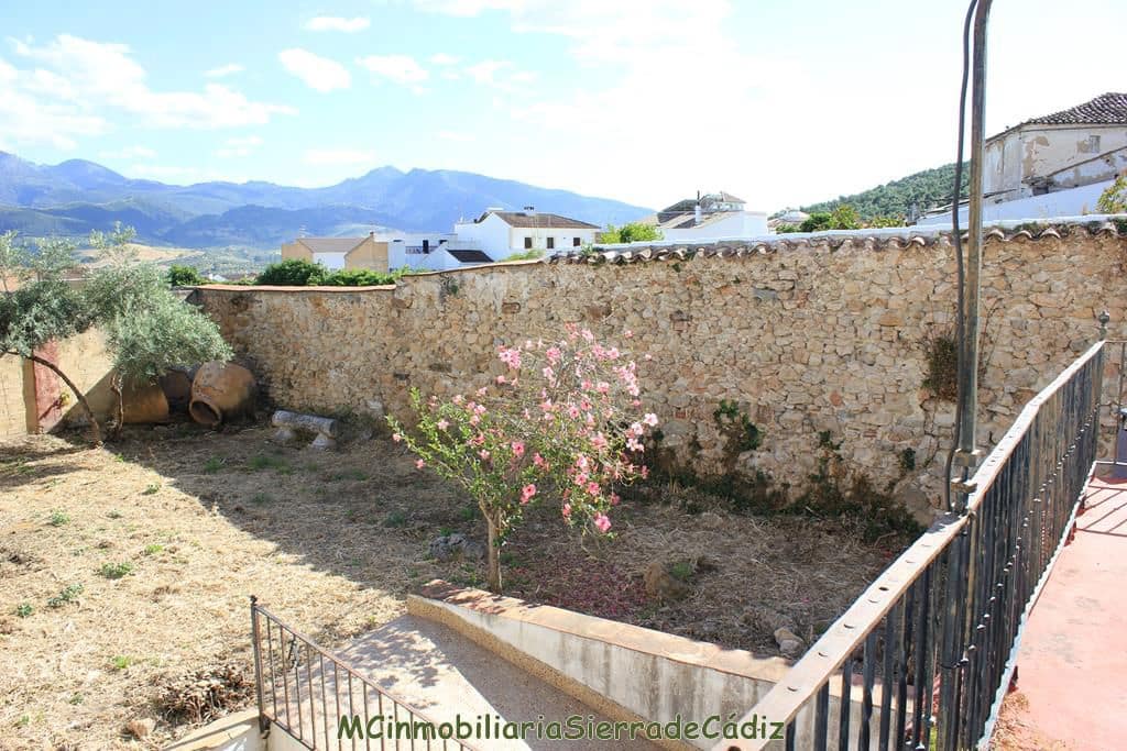 Maison de Ville à vendre à Algodonales - 295 000 € (Ref: 8349401)