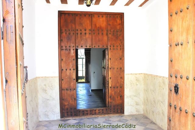 Maison de Ville à vendre à Algodonales - 295 000 € (Ref: 8349401)