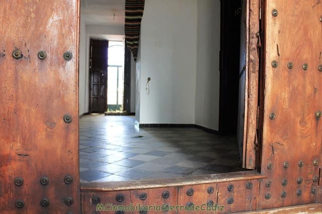 Maison de Ville à vendre à Algodonales - 295 000 € (Ref: 8349401)