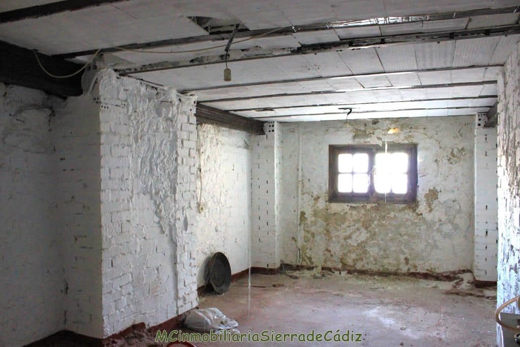 Maison de Ville à vendre à Algodonales - 295 000 € (Ref: 8349401)