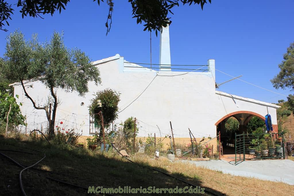 4 bedroom Finca/Country House for sale in El Gastor with garage - € 229,000 (Ref: 8387101)