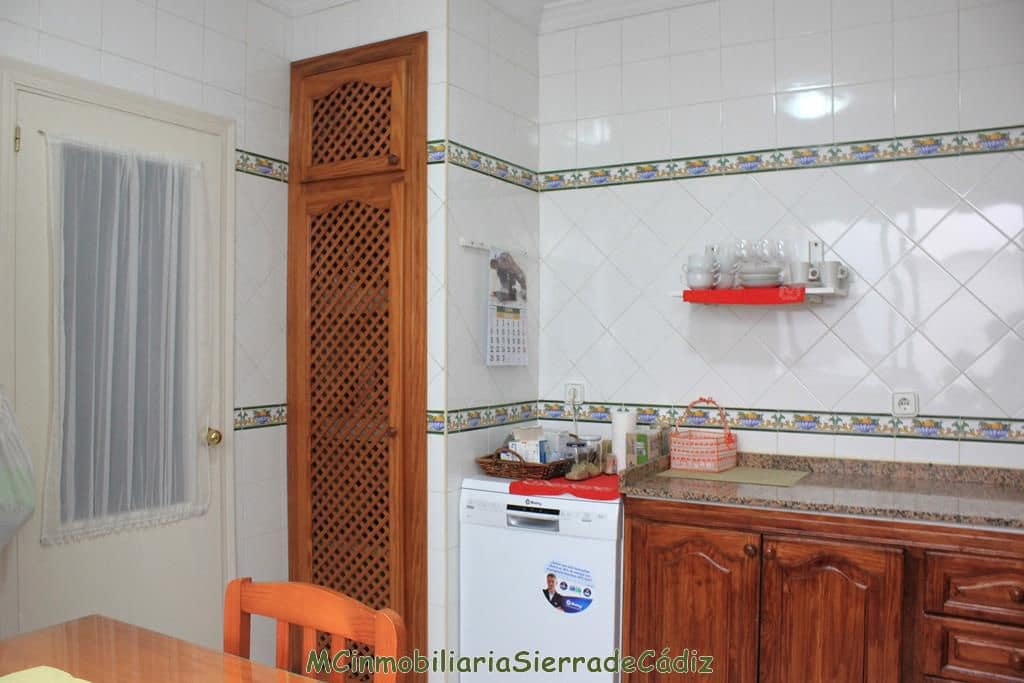 3 soveværelse Lejlighed til salg i Olvera - € 112.000 (Ref: 8390817)