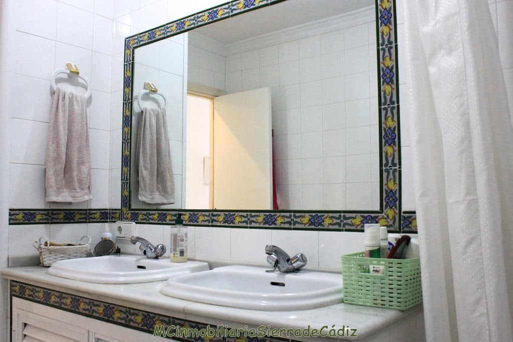 3 soveværelse Lejlighed til salg i Olvera - € 112.000 (Ref: 8390817)