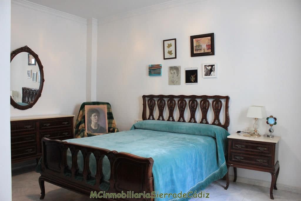 3 soveværelse Lejlighed til salg i Olvera - € 112.000 (Ref: 8390817)