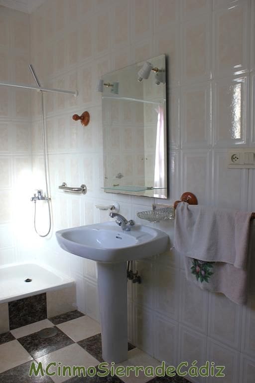 4 quarto Quinta/Casa Rural para venda em Zahara de la Sierra com garagem - 420 000 € (Ref: 8438426)