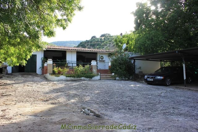4 slaapkamer Finca/Landhuis te koop in Zahara de la Sierra met garage - € 420.000 (Ref: 8438426)