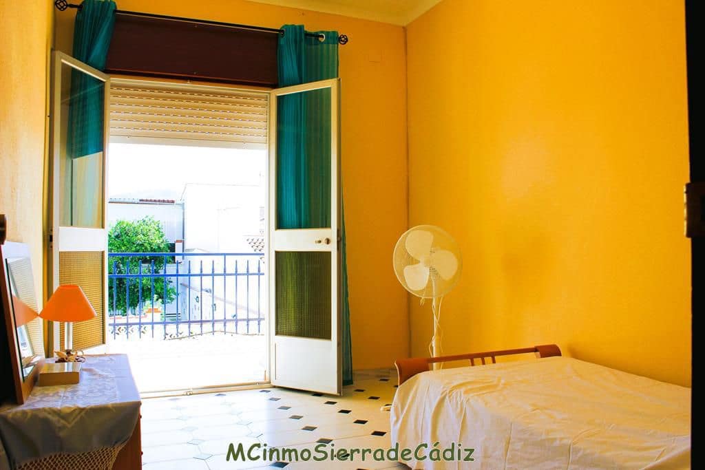 5 soveværelse Byhus til salg i Algodonales med garage - € 210.000 (Ref: 8475832)