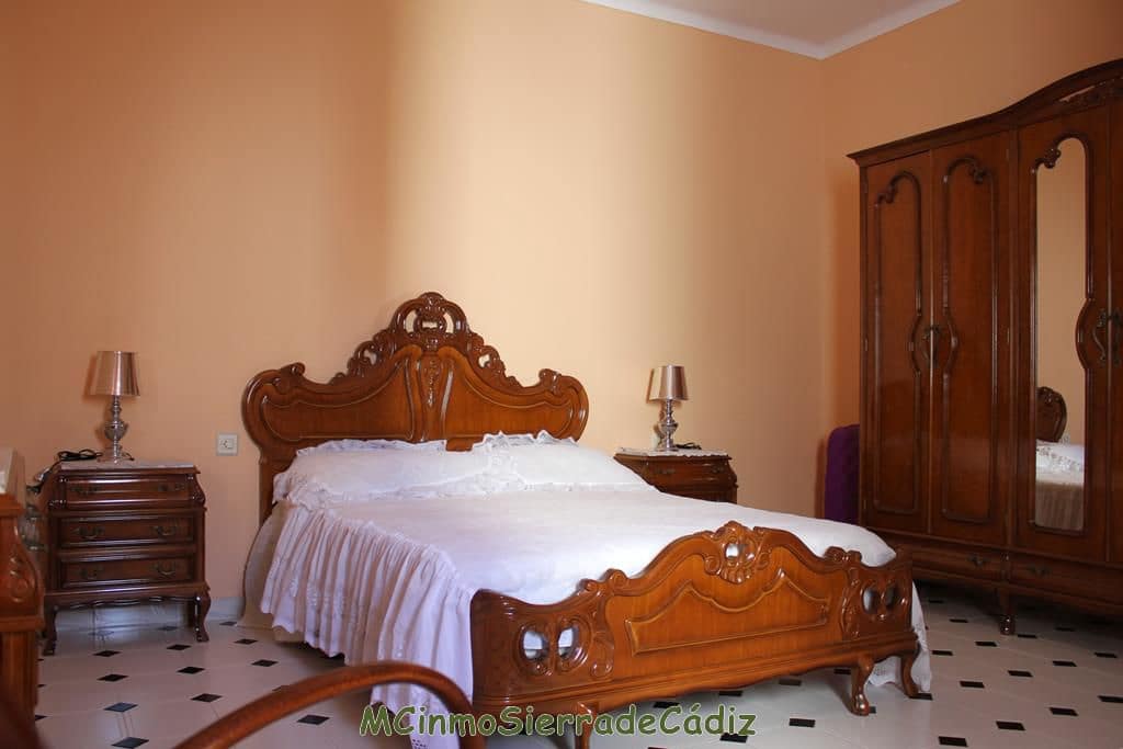 5 soveværelse Byhus til salg i Algodonales med garage - € 210.000 (Ref: 8475832)