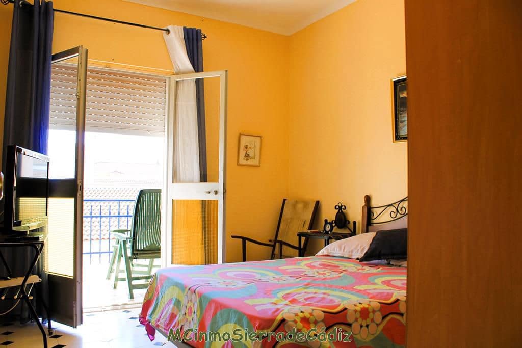 5 soveværelse Byhus til salg i Algodonales med garage - € 210.000 (Ref: 8475832)