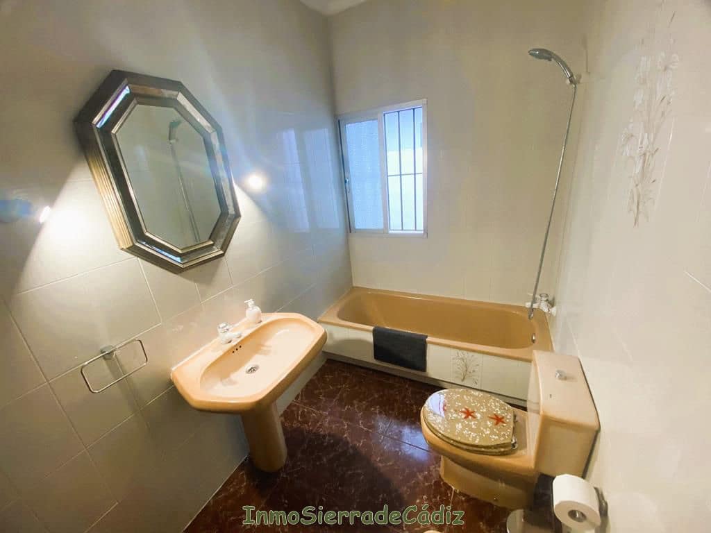 4 soverom Hus til salgs i Algodonales - € 123 000 (Ref: 8490883)