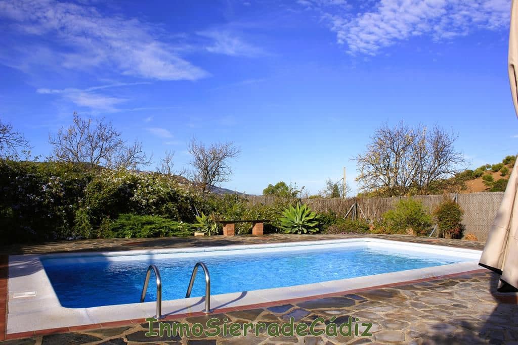 2 soveværelse Finca/Landehus til salg i El Gastor - € 320.000 (Ref: 8570230)