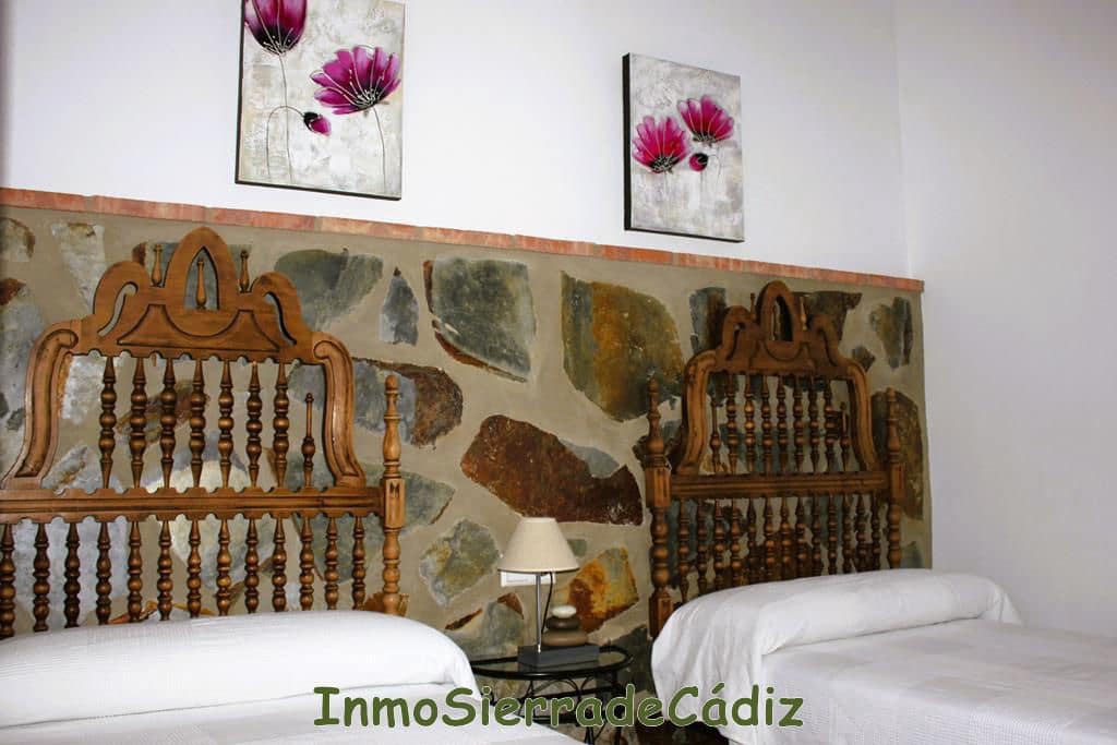 2 soveværelse Finca/Landehus til salg i El Gastor - € 320.000 (Ref: 8570230)