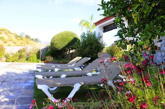 2 slaapkamer Finca/Landhuis te koop in El Gastor - € 320.000 (Ref: 8570230)