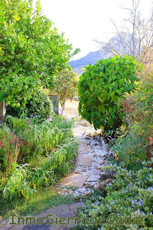 2 soveværelse Finca/Landehus til salg i El Gastor - € 320.000 (Ref: 8570230)