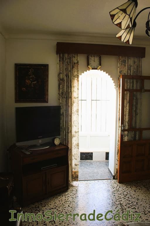 3 slaapkamer Flat te koop in Algodonales - € 85.000 (Ref: 8590497)