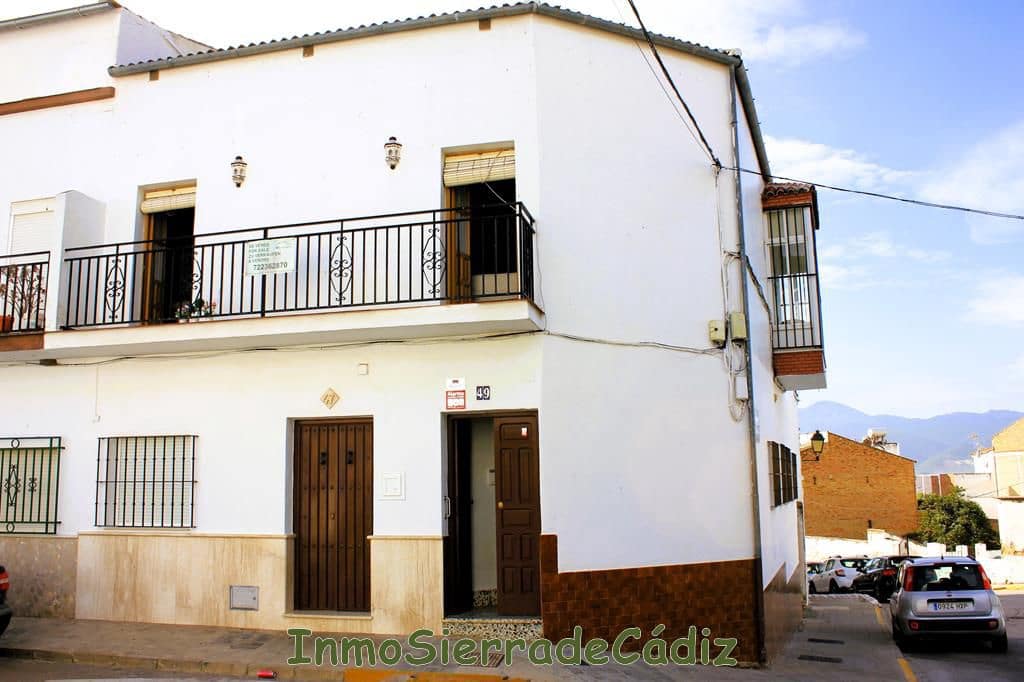 3 slaapkamer Flat te koop in Algodonales - € 85.000 (Ref: 8590497)