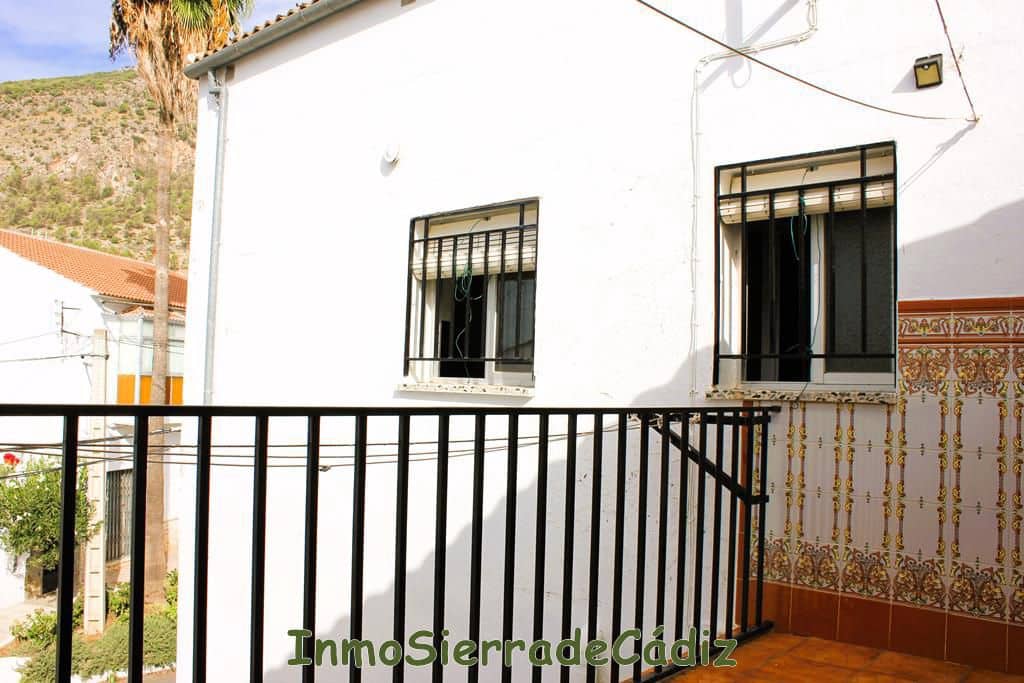 3 slaapkamer Flat te koop in Algodonales - € 85.000 (Ref: 8590497)