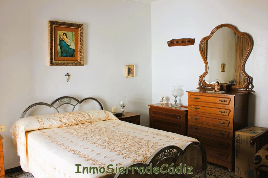 3 slaapkamer Flat te koop in Algodonales - € 85.000 (Ref: 8590497)