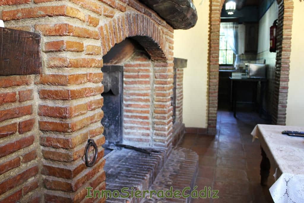 4 Zimmer Finca/Landgut zu verkaufen in Zahara de la Sierra mit Garage - 580.000 € (Ref: 8709821)