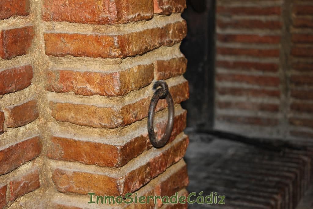 4 Zimmer Finca/Landgut zu verkaufen in Zahara de la Sierra mit Garage - 580.000 € (Ref: 8709821)