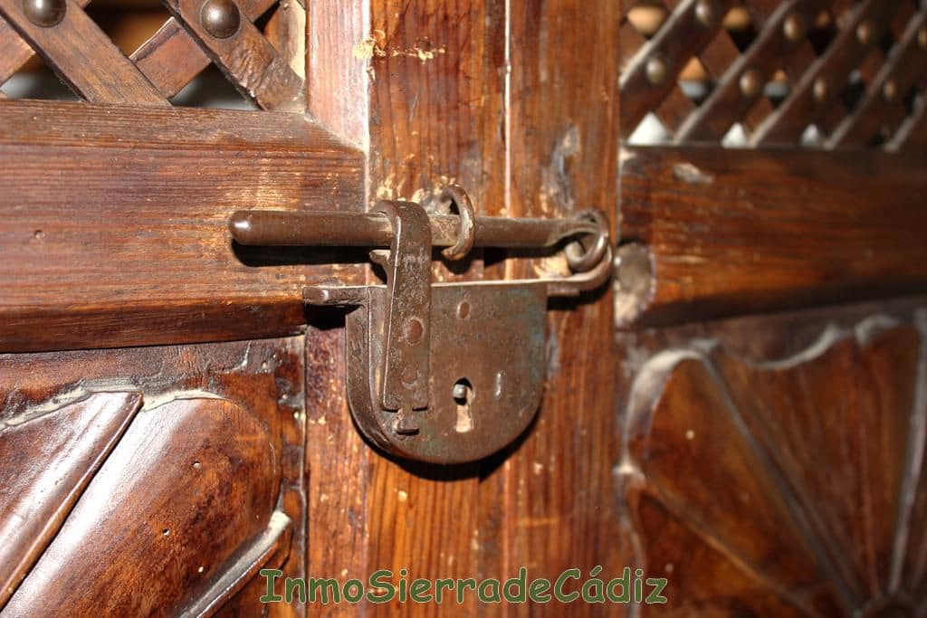 4 Zimmer Finca/Landgut zu verkaufen in Zahara de la Sierra mit Garage - 580.000 € (Ref: 8709821)