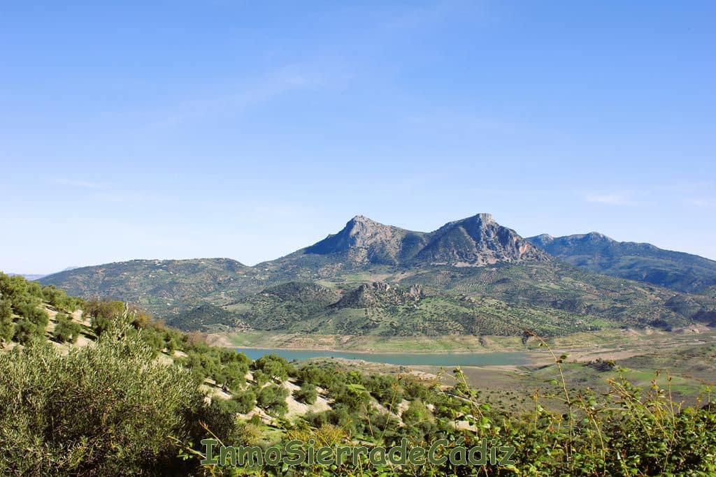 4 Zimmer Finca/Landgut zu verkaufen in Zahara de la Sierra mit Garage - 580.000 € (Ref: 8709821)