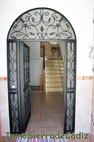 5 camera da letto Casa in vendita in Algodonales con garage - 195.000 € (Rif: 8727406)