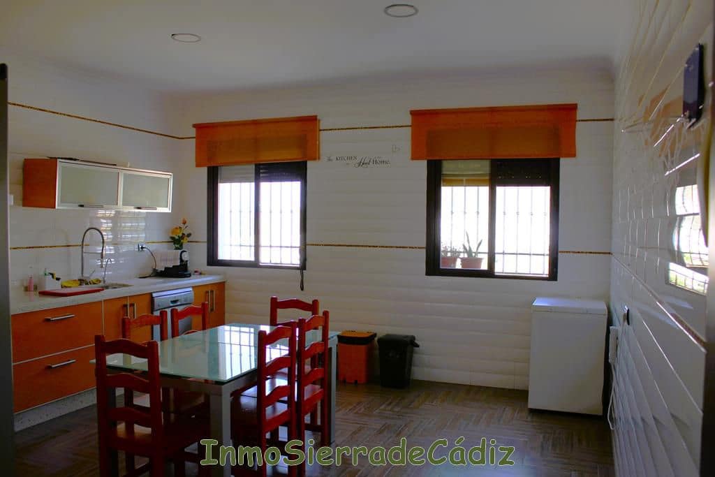 5 camera da letto Casa in vendita in Algodonales con garage - 195.000 € (Rif: 8727406)