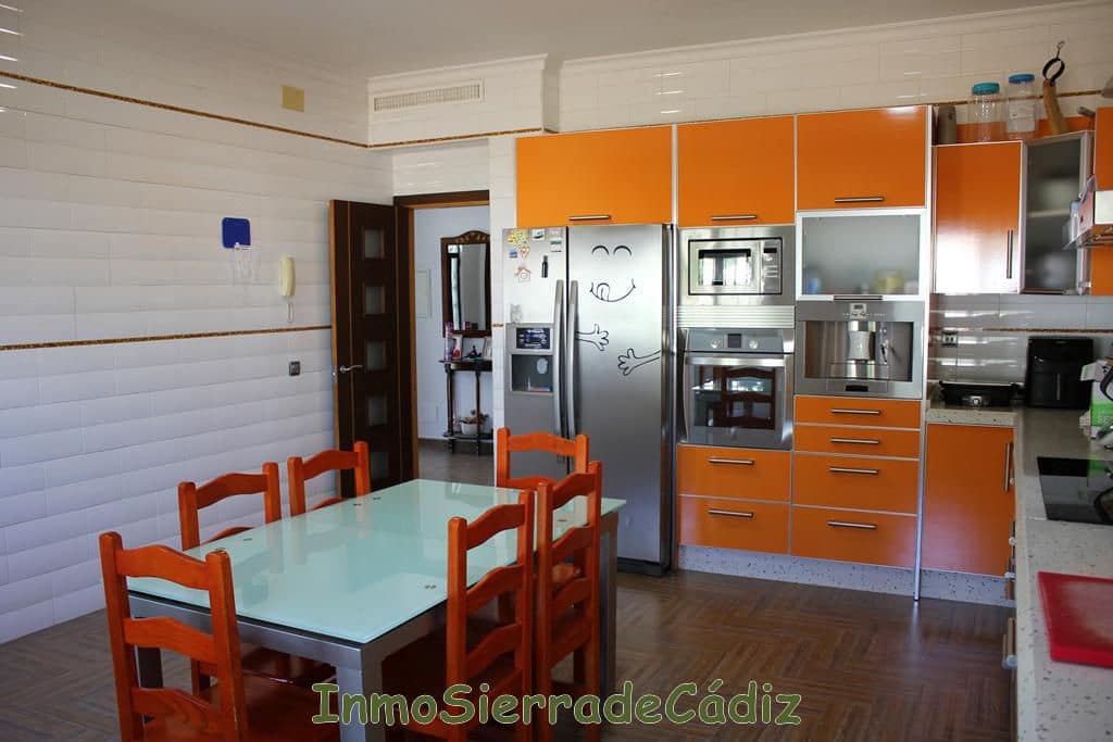 5 camera da letto Casa in vendita in Algodonales con garage - 195.000 € (Rif: 8727406)