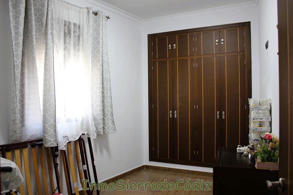 5 camera da letto Casa in vendita in Algodonales con garage - 195.000 € (Rif: 8727406)