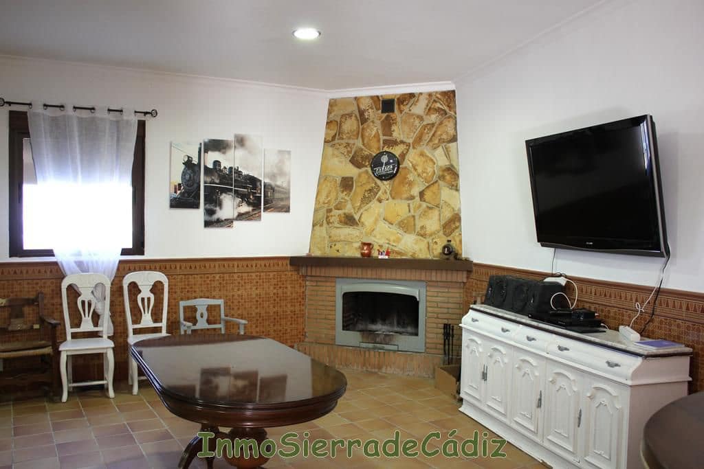5 camera da letto Casa in vendita in Algodonales con garage - 195.000 € (Rif: 8727406)