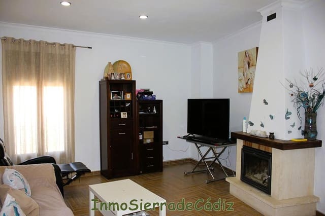 5 camera da letto Casa in vendita in Algodonales con garage - 195.000 € (Rif: 8727406)