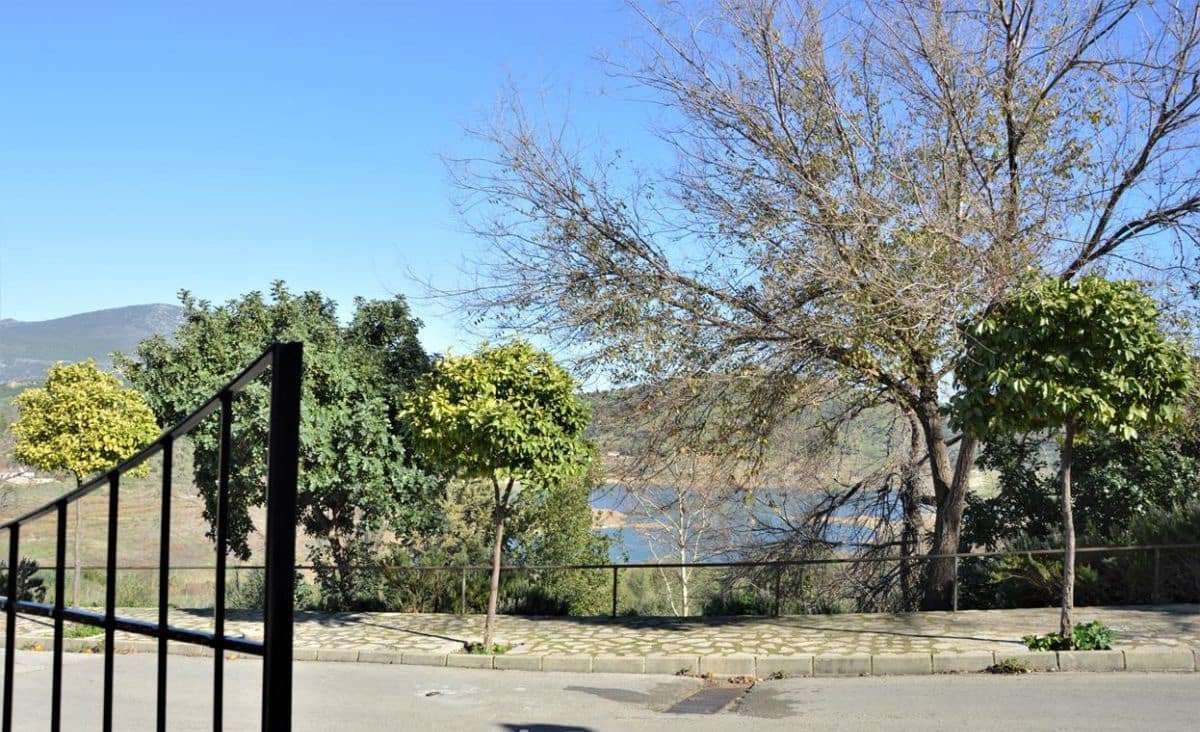 7 soveværelse Byhus til salg i Zahara de la Sierra - € 460.000 (Ref: 8824675)