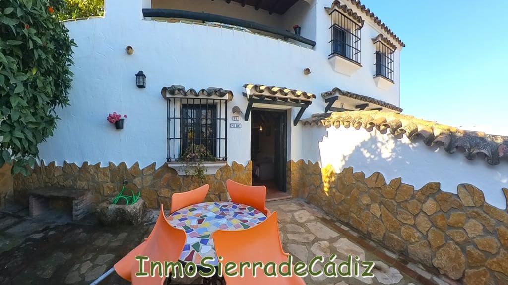 7 soveværelse Byhus til salg i Zahara de la Sierra - € 460.000 (Ref: 8824675)