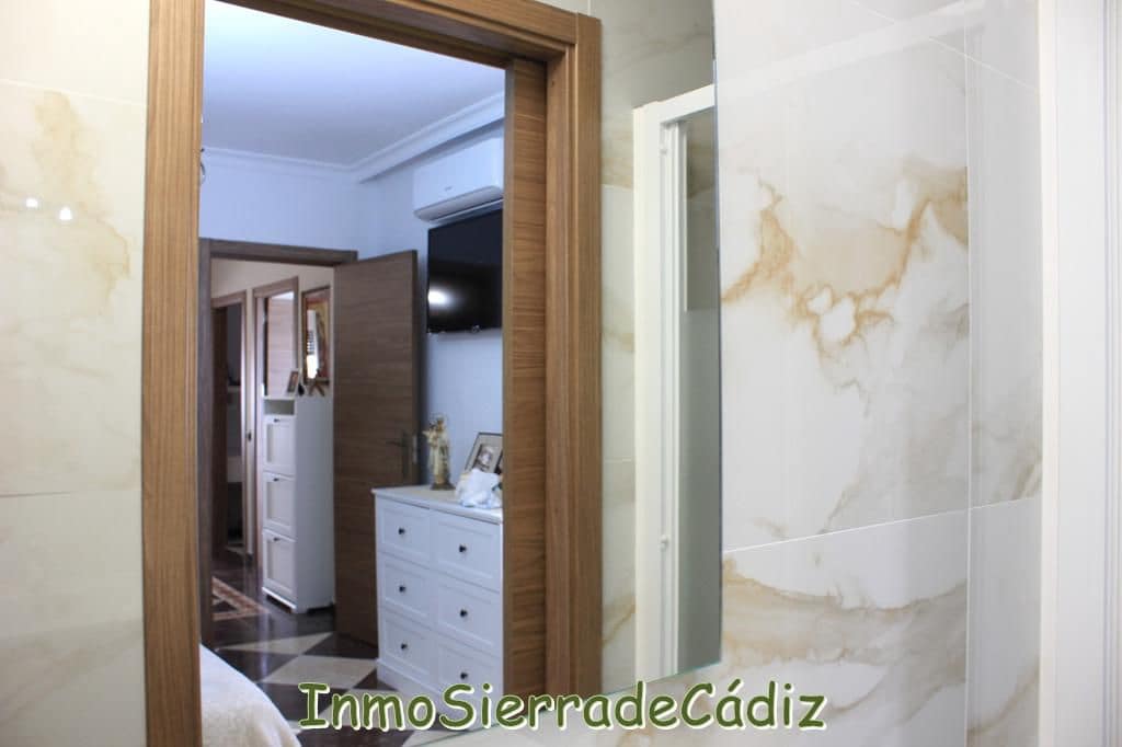 3 soveværelse Byhus til salg i Algodonales med garage - € 179.000 (Ref: 8927230)