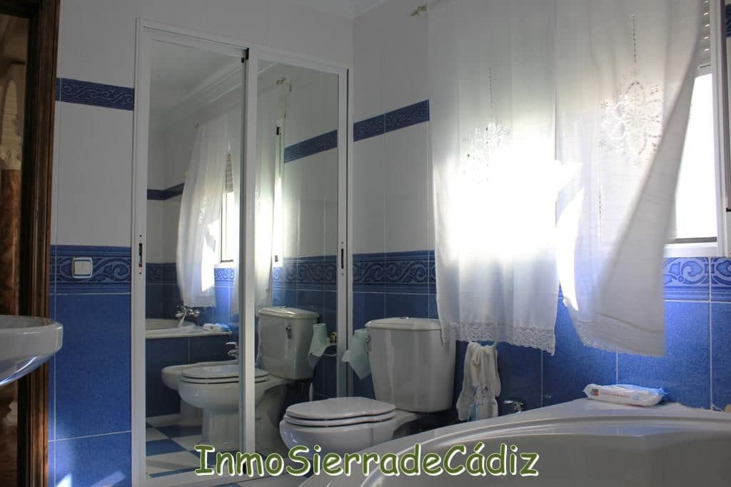 3 soveværelse Byhus til salg i Algodonales med garage - € 179.000 (Ref: 8927230)