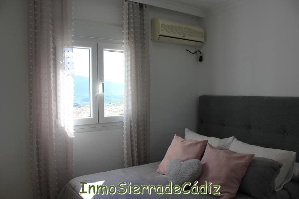 3 soveværelse Byhus til salg i Algodonales med garage - € 179.000 (Ref: 8927230)