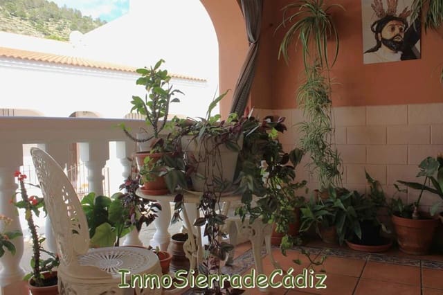 3 soveværelse Byhus til salg i Algodonales med garage - € 179.000 (Ref: 8927230)