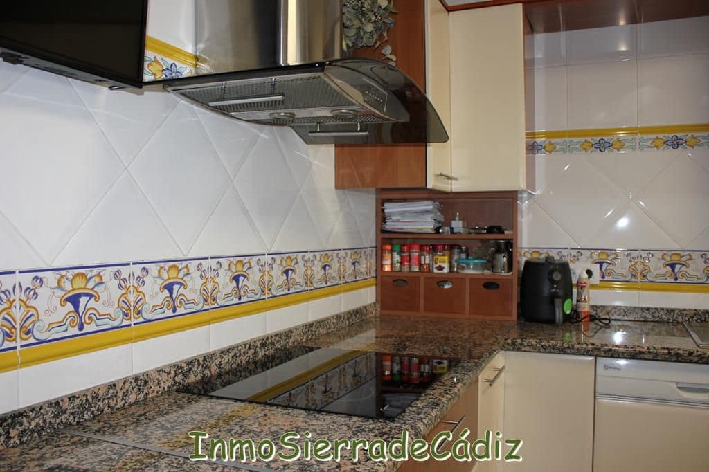 3 soveværelse Byhus til salg i Algodonales med garage - € 179.000 (Ref: 8927230)